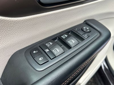 2017 Chrysler Pacifica Touring L Plus