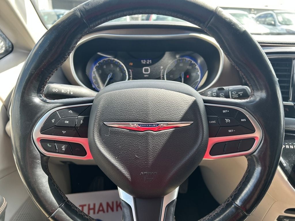 2017 Chrysler Pacifica Touring L Plus