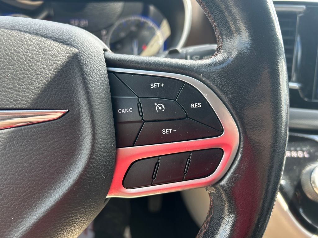 2017 Chrysler Pacifica Touring L Plus