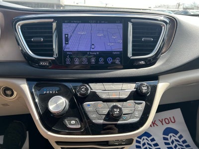 2017 Chrysler Pacifica Touring L Plus