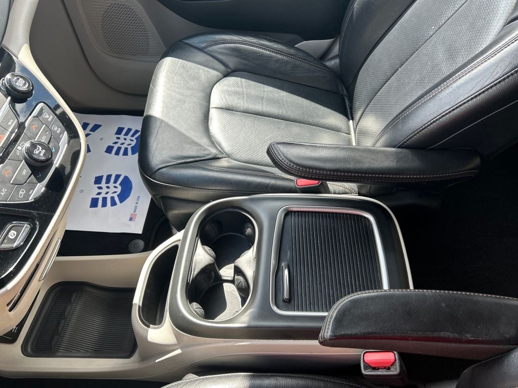 2017 Chrysler Pacifica Touring L Plus