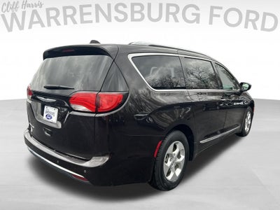 2017 Chrysler Pacifica Touring L Plus