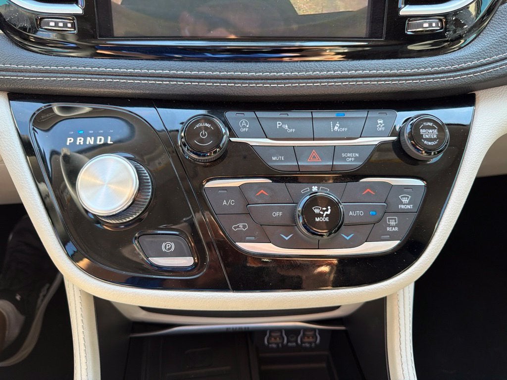 2023 Chrysler Pacifica Limited