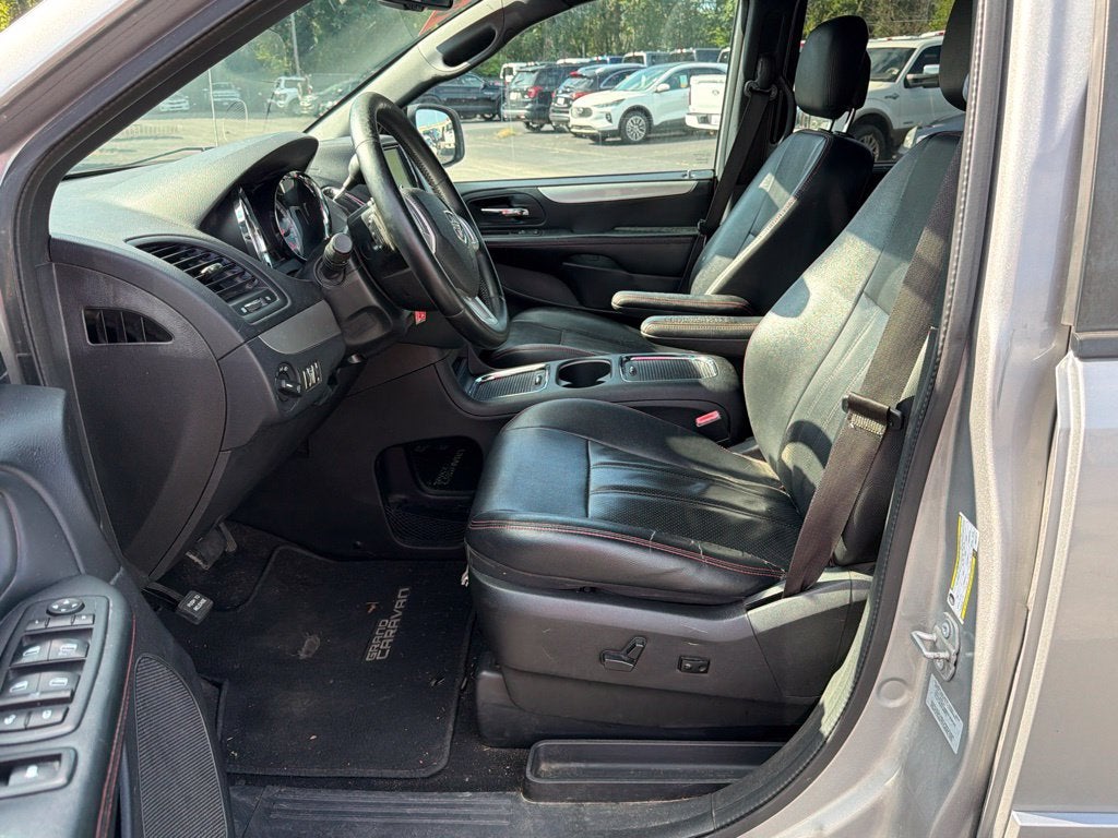 2017 Dodge Grand Caravan GT