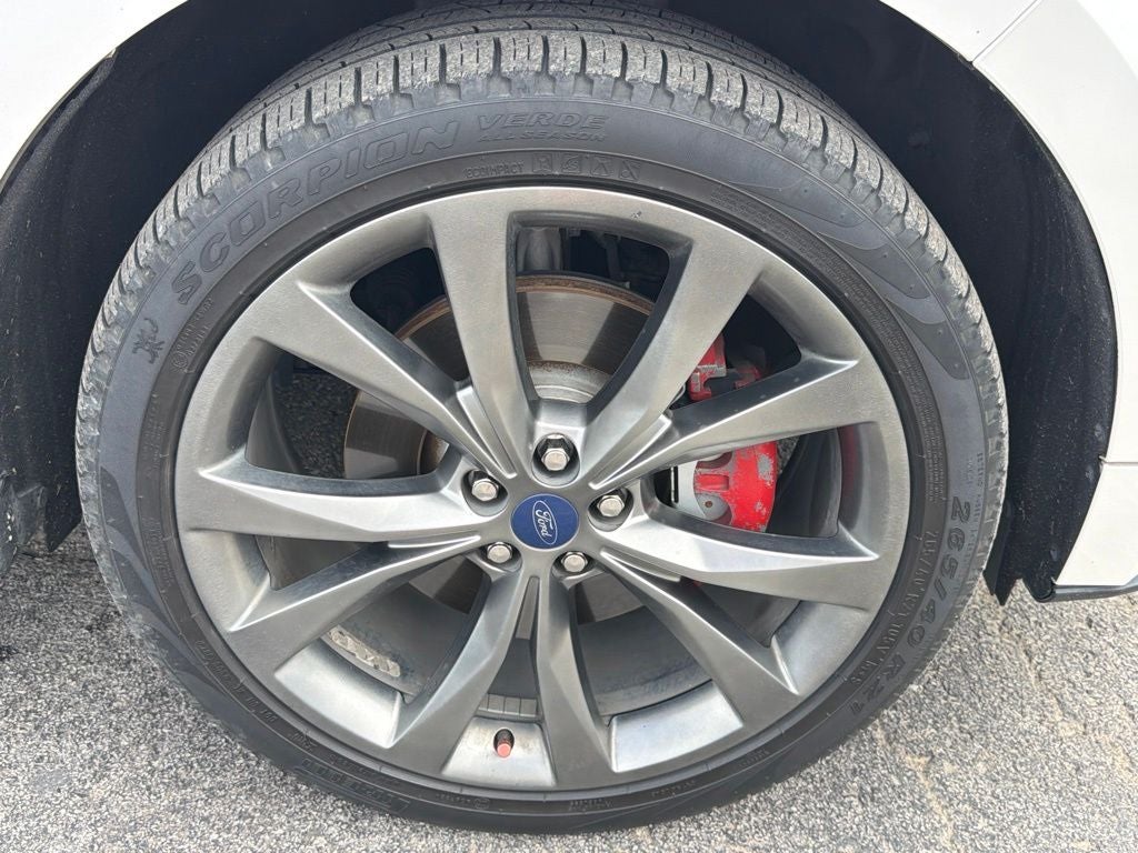 2016 Ford Edge Sport