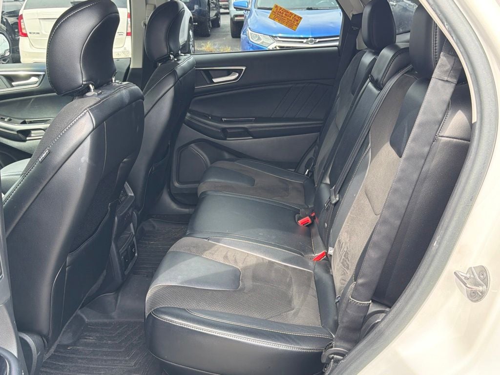 2016 Ford Edge Sport