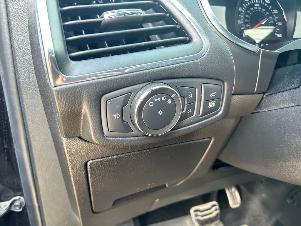 2021 Ford Edge ST