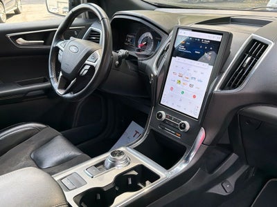 2022 Ford Edge ST