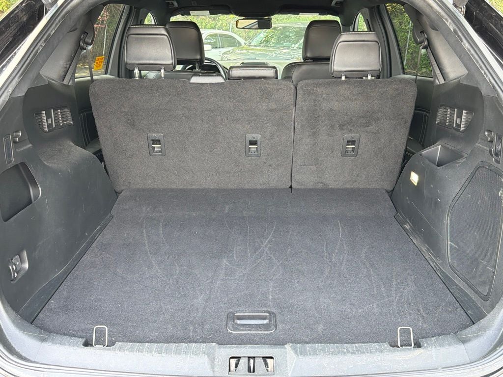 2022 Ford Edge ST