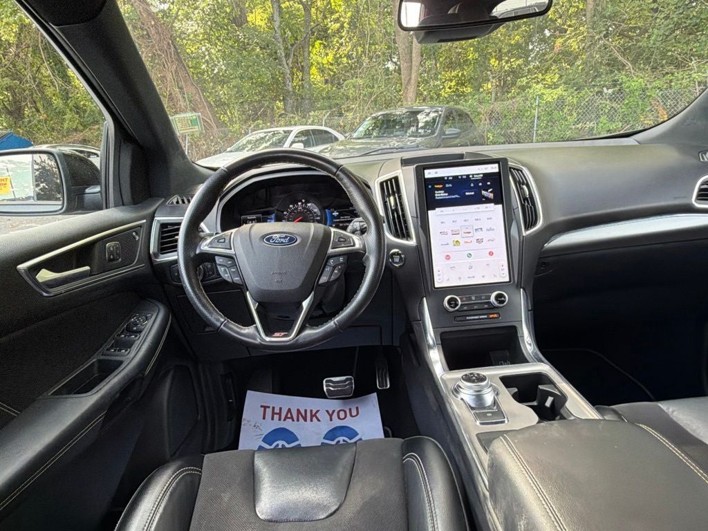 2022 Ford Edge ST