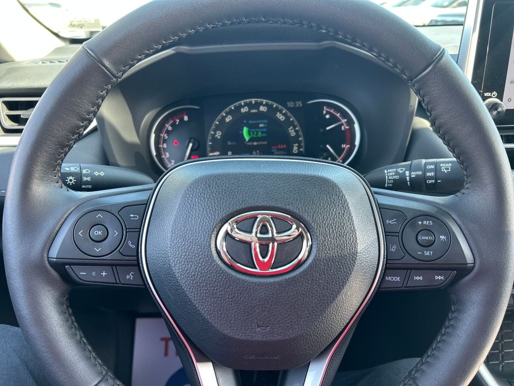 2024 Toyota RAV4 XLE