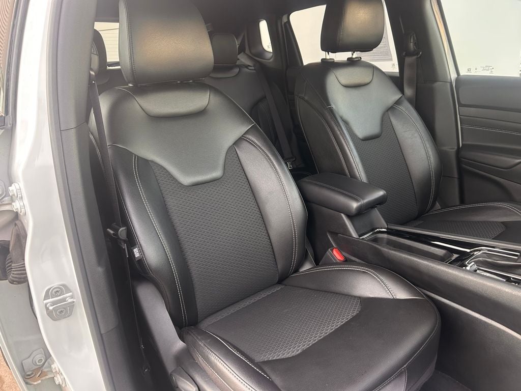 2023 Jeep Compass Altitude