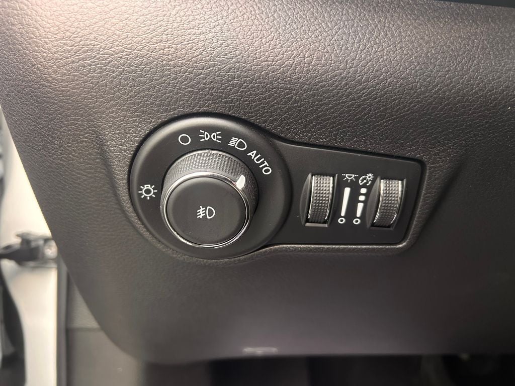 2023 Jeep Compass Altitude