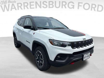 2025 Jeep Compass Trailhawk