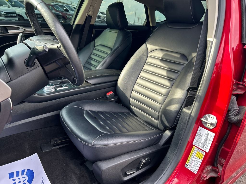 2020 Ford Fusion SEL