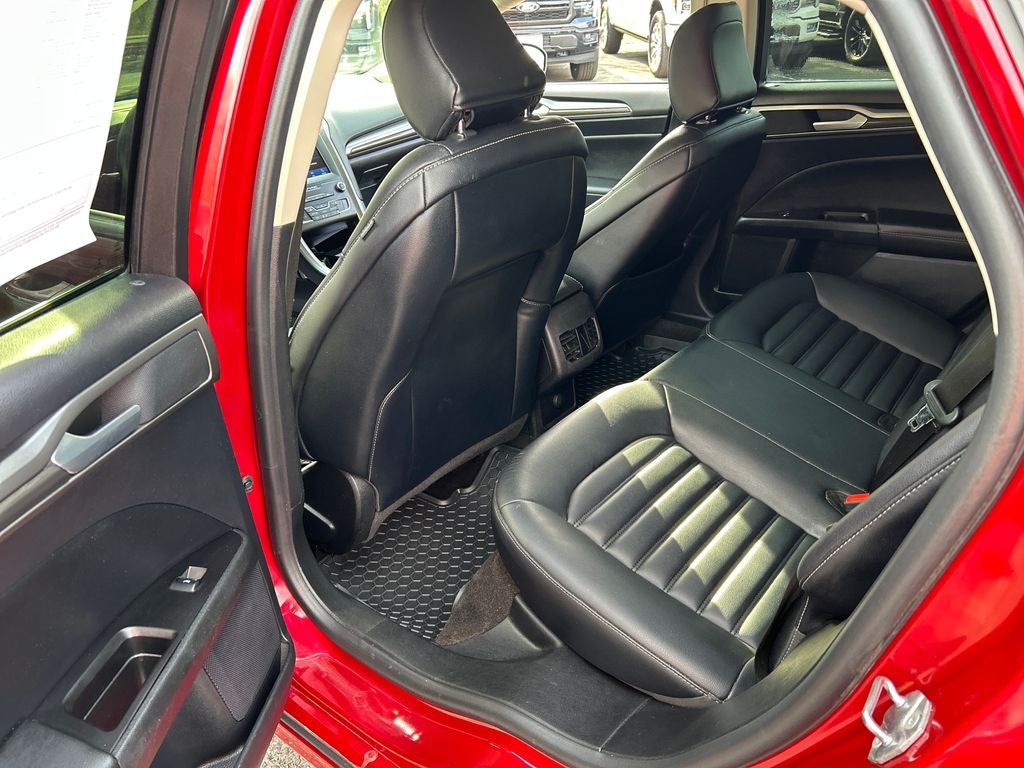 2020 Ford Fusion SEL