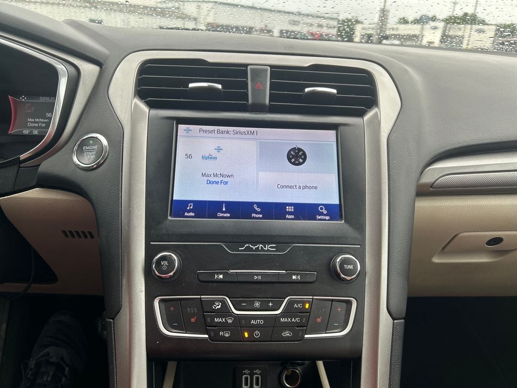 2020 Ford Fusion SE