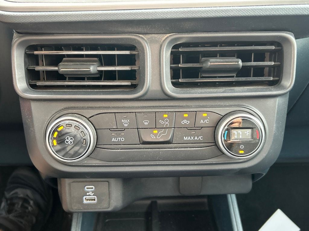 2022 Ford Maverick XL