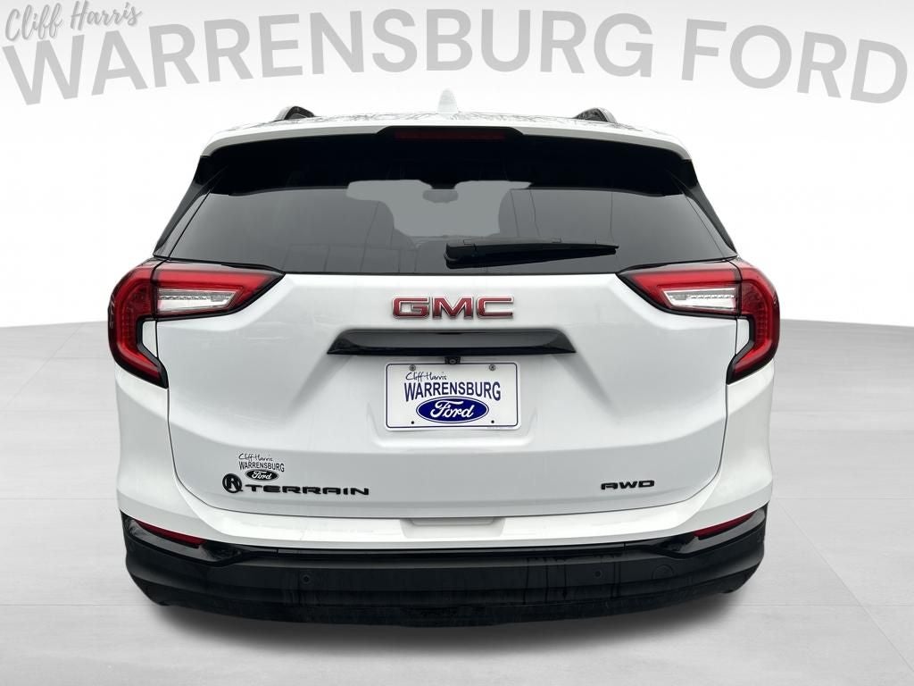 2022 GMC Terrain SLT