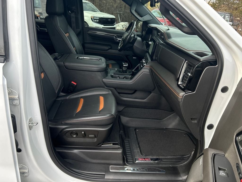 2022 GMC Sierra 1500 AT4