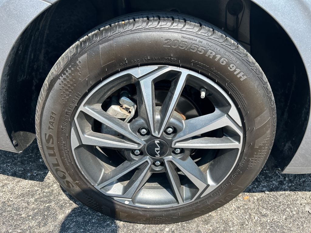 2024 Kia Forte LXS