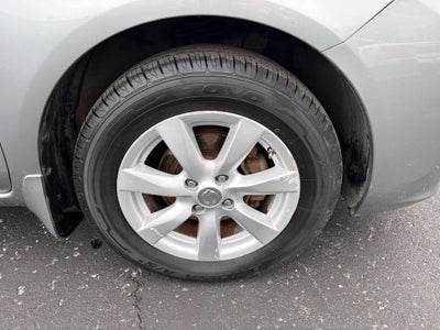 2012 Nissan Versa 1.6 SL