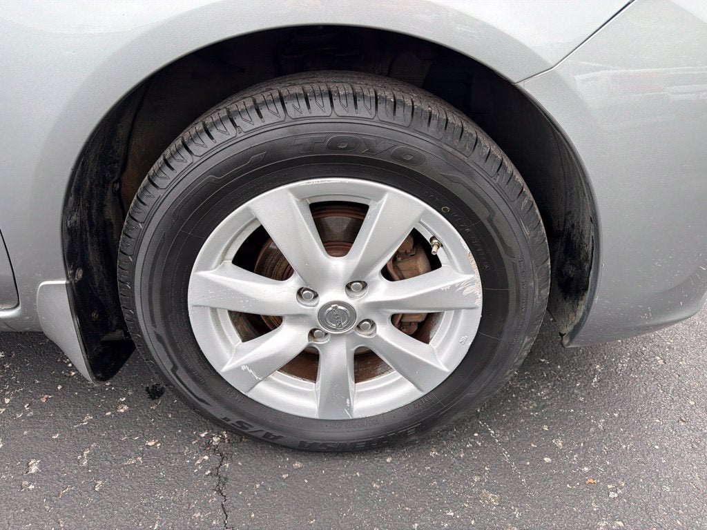 2012 Nissan Versa 1.6 SL