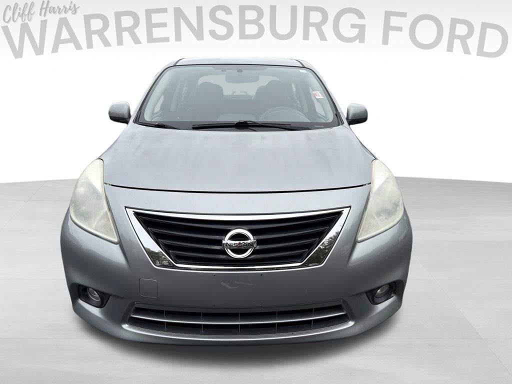 2012 Nissan Versa 1.6 SL