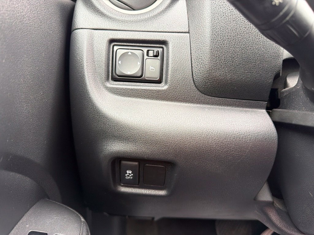 2012 Nissan Versa 1.6 SL