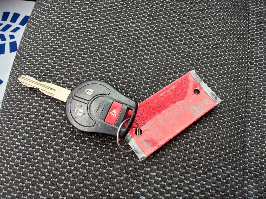 2012 Nissan Versa 1.6 SL