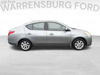 2012 Nissan Versa 1.6 SL