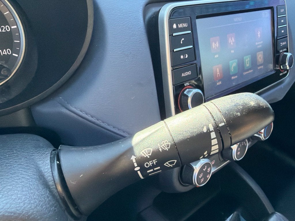 2024 Nissan Versa 1.6 SV