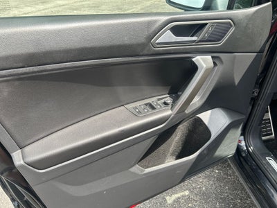 2021 Volkswagen Tiguan 2.0T SE R-Line Black