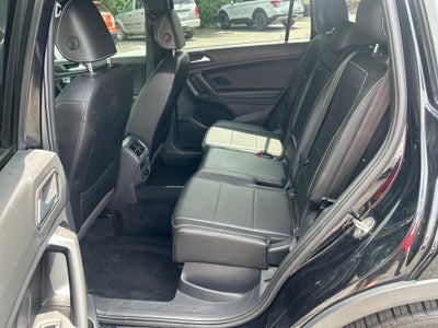 2021 Volkswagen Tiguan 2.0T SE R-Line Black