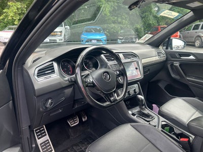 2021 Volkswagen Tiguan 2.0T SE R-Line Black
