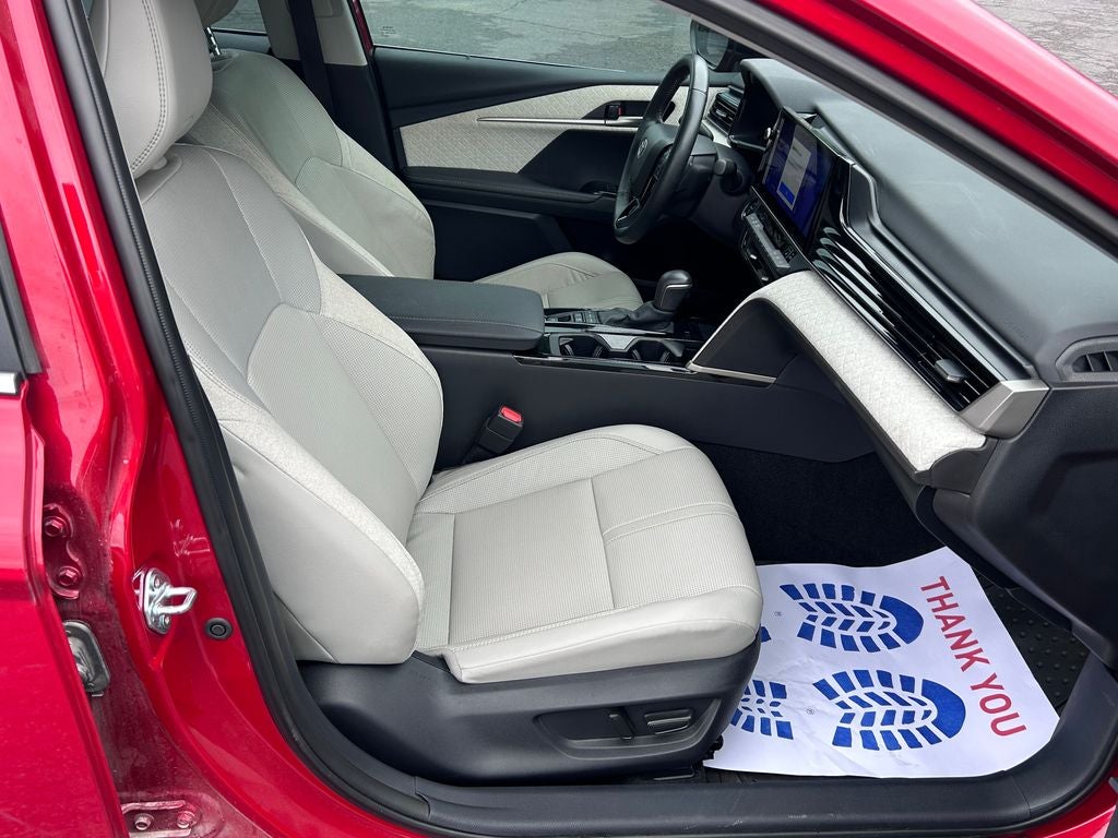 2025 Toyota Camry XLE