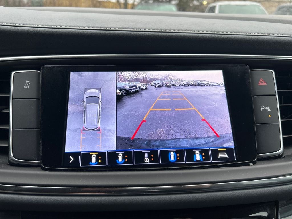 2020 Buick Enclave Essence