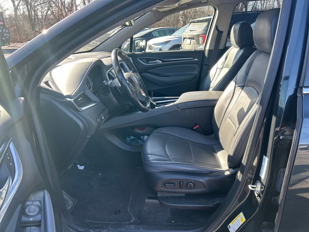 2020 Buick Enclave Essence