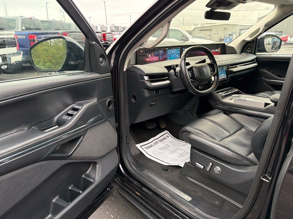 2025 Lincoln Navigator L Reserve