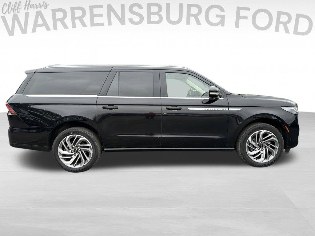 2025 Lincoln Navigator L Reserve