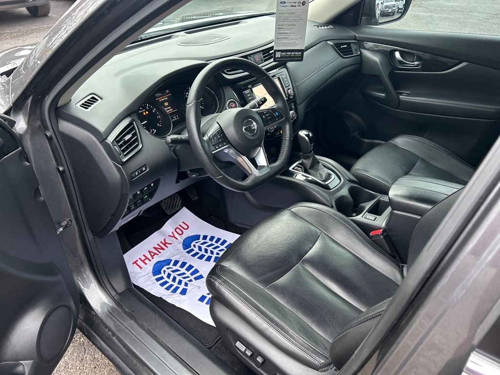 2020 Nissan Rogue SL