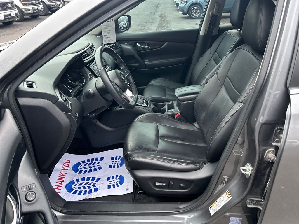 2020 Nissan Rogue SL