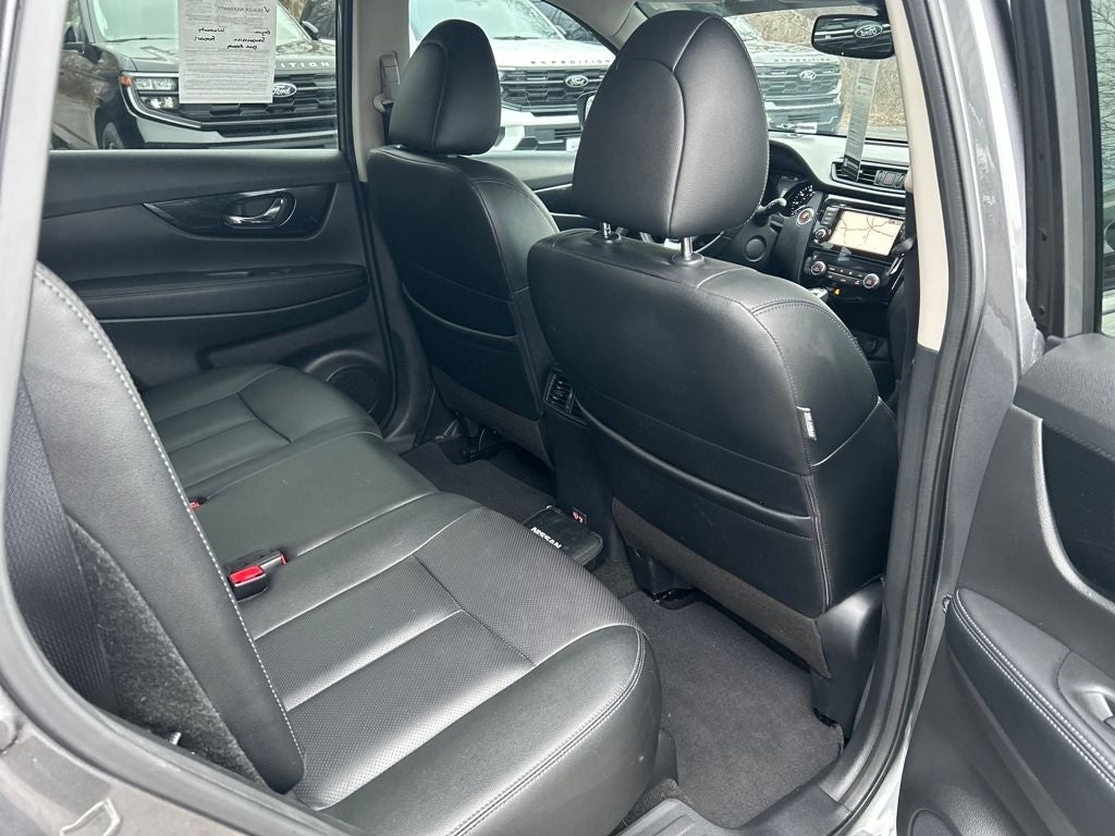 2020 Nissan Rogue SL