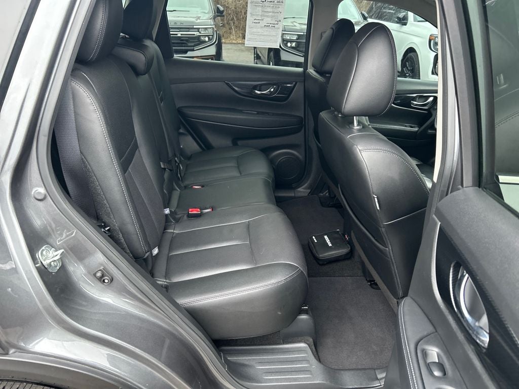 2020 Nissan Rogue SL