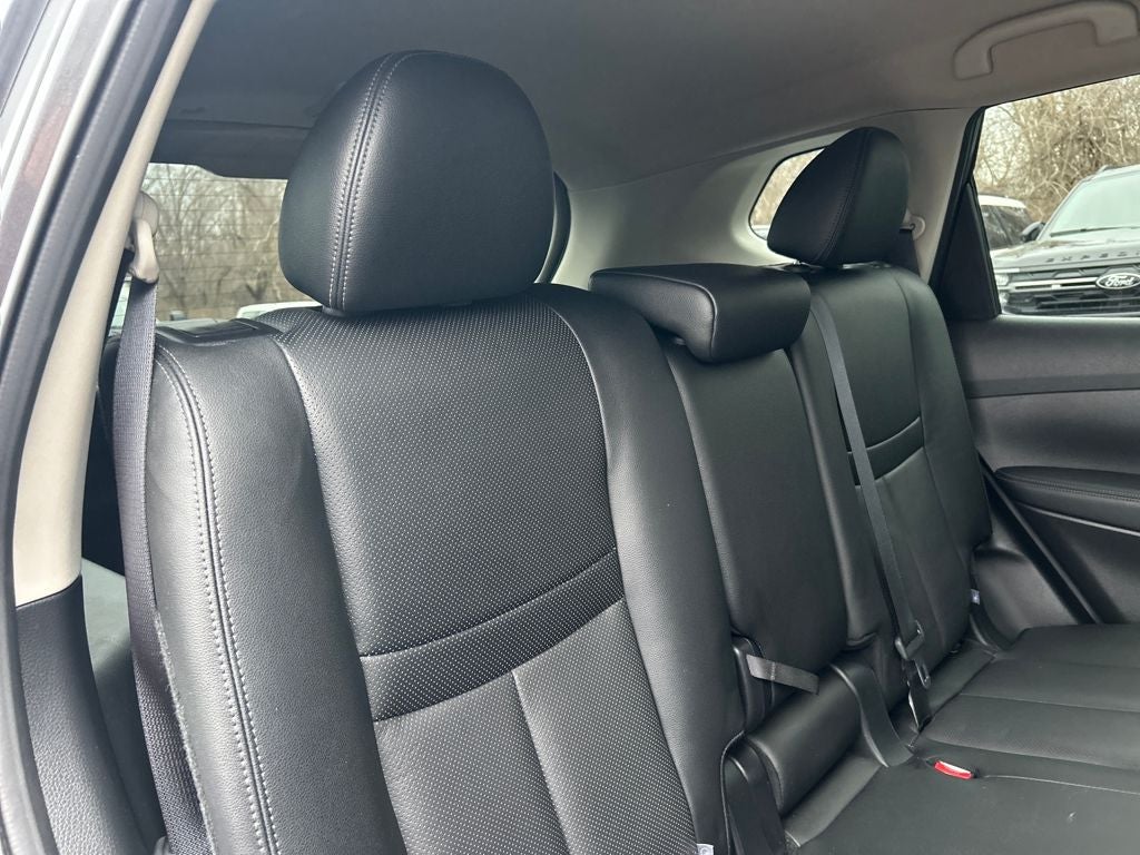 2020 Nissan Rogue SL