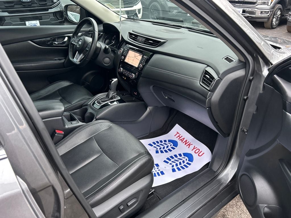 2020 Nissan Rogue SL