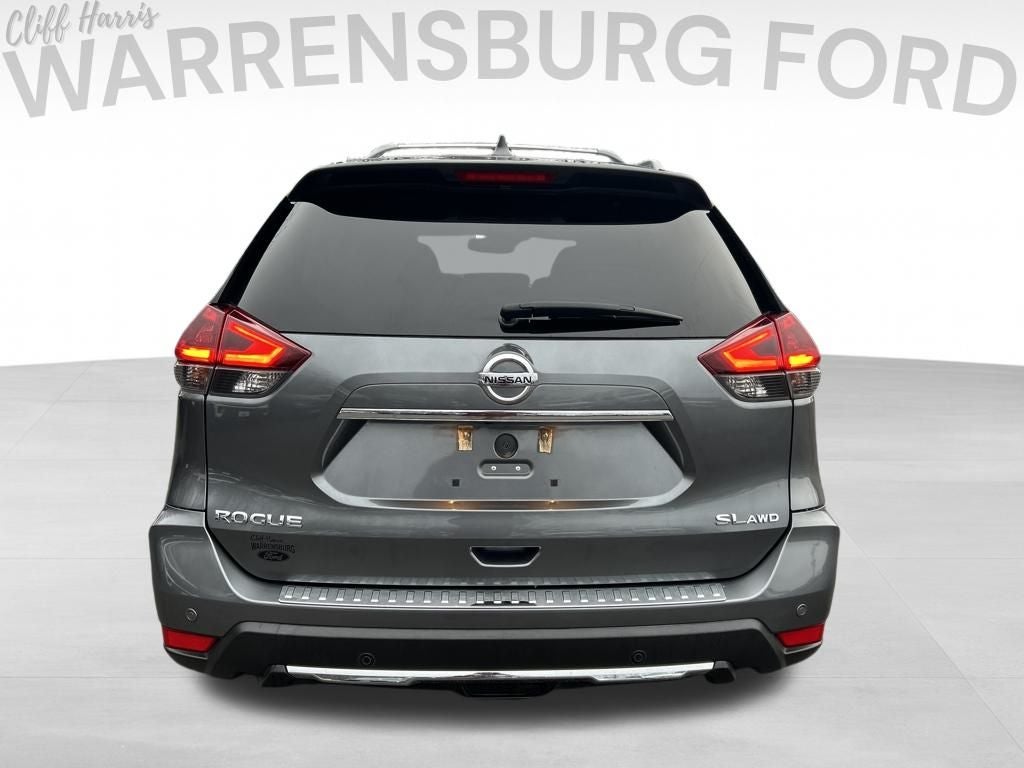 2020 Nissan Rogue SL