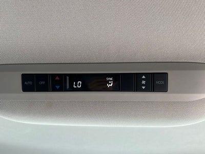 2025 Toyota Sienna LE 8 Passenger