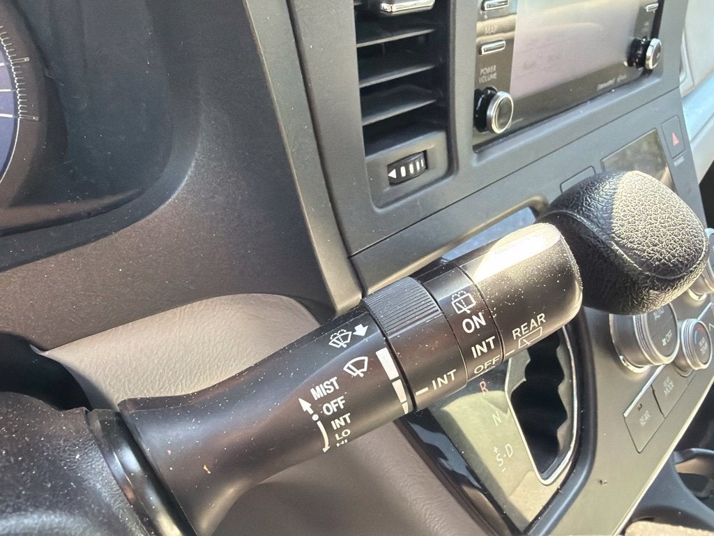2019 Toyota Sienna LE 8 Passenger