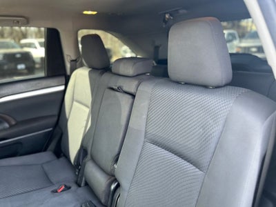 2015 Toyota Highlander LE
